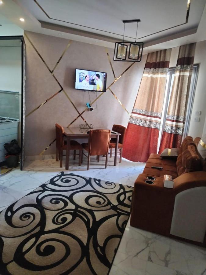 شاليه فندقي بورسعيد Porto Said Appartement 'Ezbet Shalabi el-Rudi Buitenkant foto